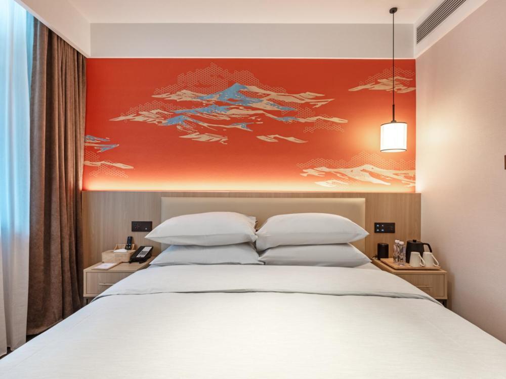 Yunju Hotel Beijing Yonghe Palace Guijie Siheyuan Esterno foto